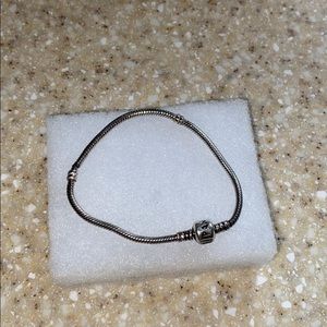 Pandora bracelet 7 inch